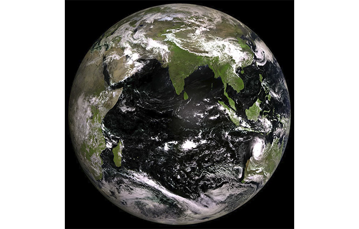 Роскосмос опубликовал снимок Земли из космоса