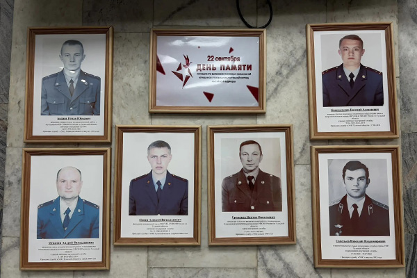 В Тульской области почтили память погибших сотрудников УФСИН