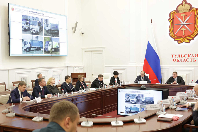 Губернатор Алексей Дюмин рассмотрел обращения туляков