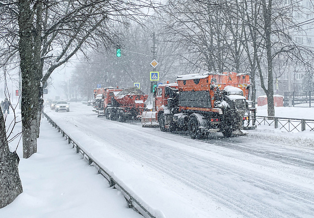 В Тульской области усилят контроль за расчисткой дорог из-за снегопада