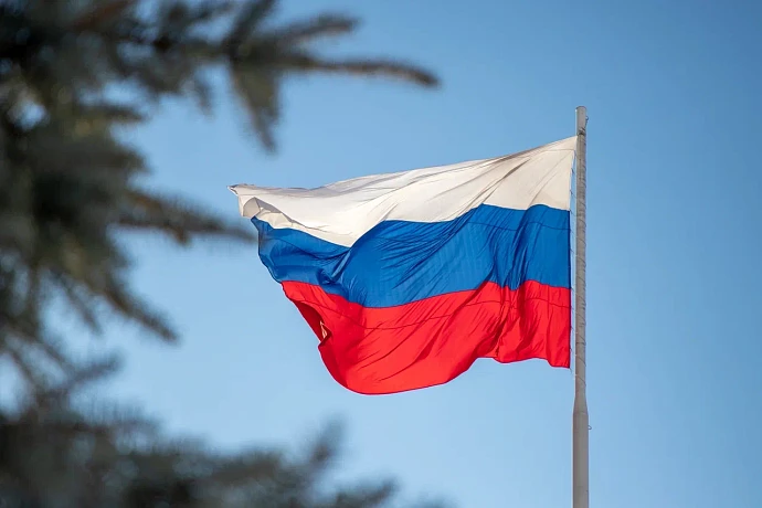 Руководители Тулы поздравили горожан с Днем Государственного флага России