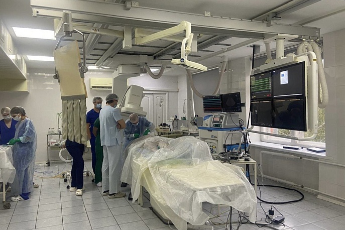 Тульские врачи впервые провели малоинвазивную операцию по лечению аритмии сердца