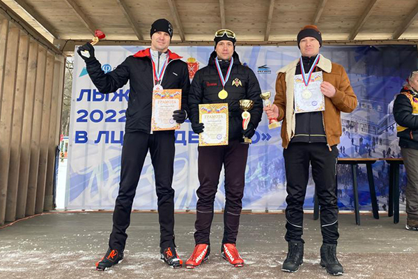 Спортсмены из тульского УФСИН заработали медали на областном первенстве по лыжам