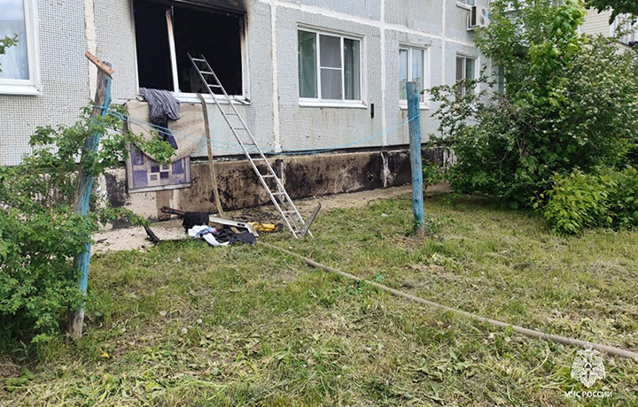 В Ефремове из многоэтажки из-за пожара эвакуировали 12 человек