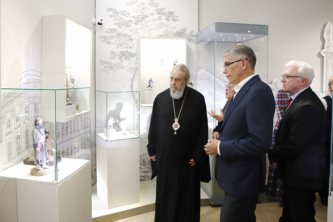 В тульском филиале ГИМа открылась выставка русской фарфоровой скульптуры