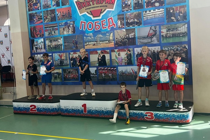 Туляки стали победителями и призерами Всероссийских соревнований по бадминтону