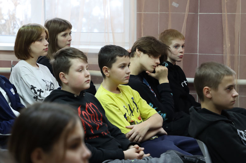 Депутаты тульской Облдумы навестили белгородских детей в оздоровительном лагере