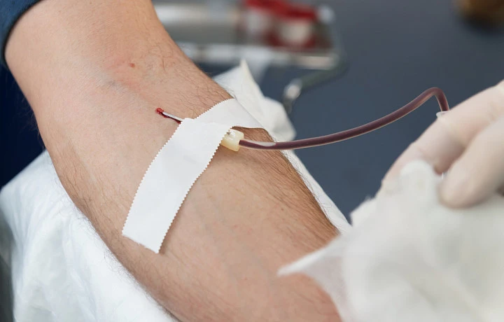 Более 60 туляков сдали тест на ВИЧ в ТЦ «Гостиный двор»