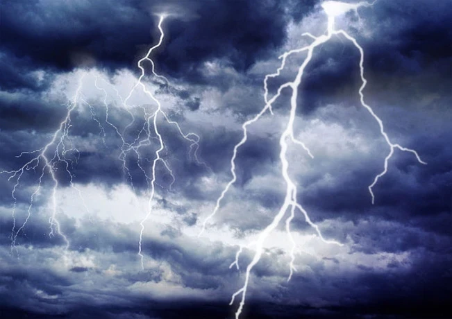 Метеопредупреждение из-за грозы объявлено в Тульской области 23 августа