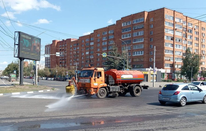 С улиц Тулы за выходные вывезли 11 кубометров смета