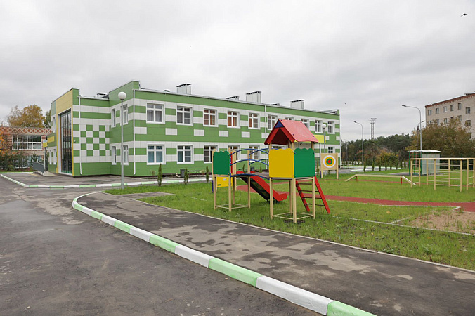Алексей Дюмин посетил новый детский сад в микрорайоне «Соцгород» в Алексине