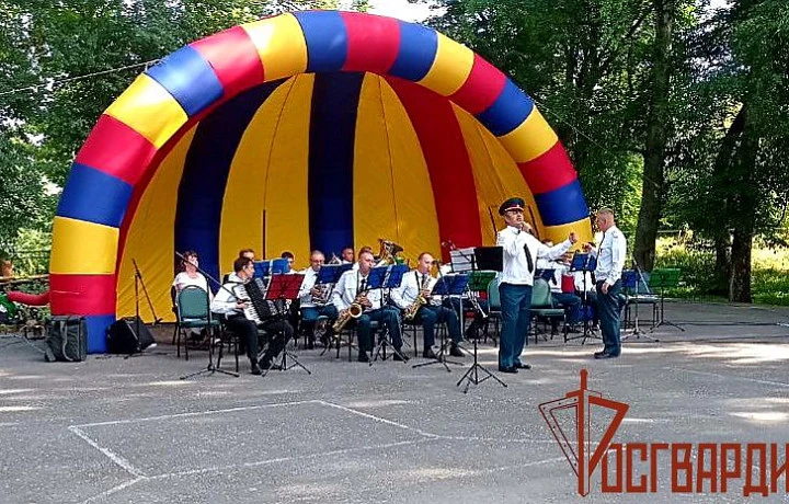 Оркестр Росгвардии выступил на фестивале «День иконы Николы Тульского»