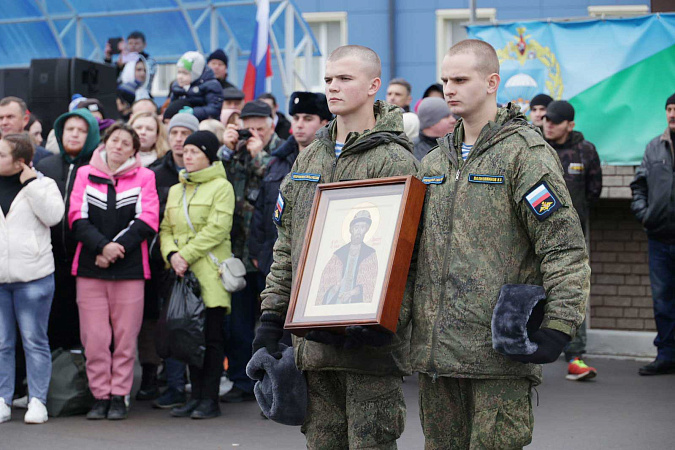 Губернатор Тульской области проводил мобилизованных к месту выполнения боевых задач