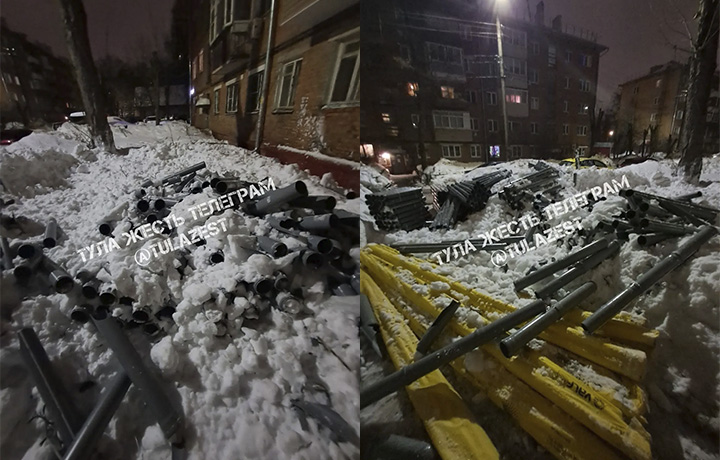 На проспекте Ленина в Туле снежная лавина с крыши сломала ограждение