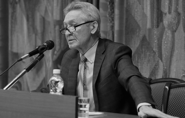 В Туле скончался основатель кафедры журналистики ТулГУ Борис Играев