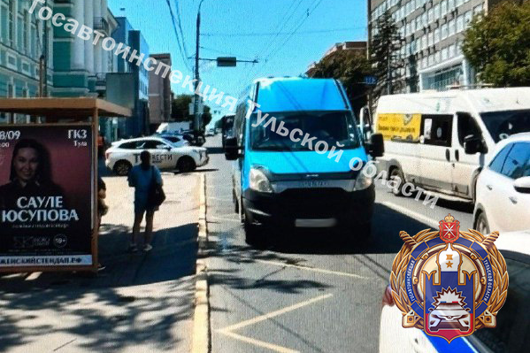 На проспекте Ленина в Туле пенсионерка попала под колеса маршрутки