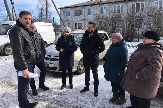 Тульский депутат обсудил с местными жителями ремонт подъездов по проекту «Наш город»