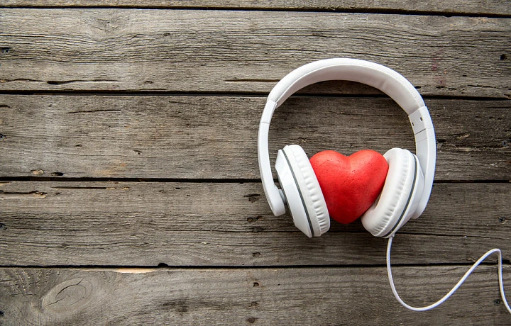 В Туле 41% жителей считает, что любовь важнее карьеры