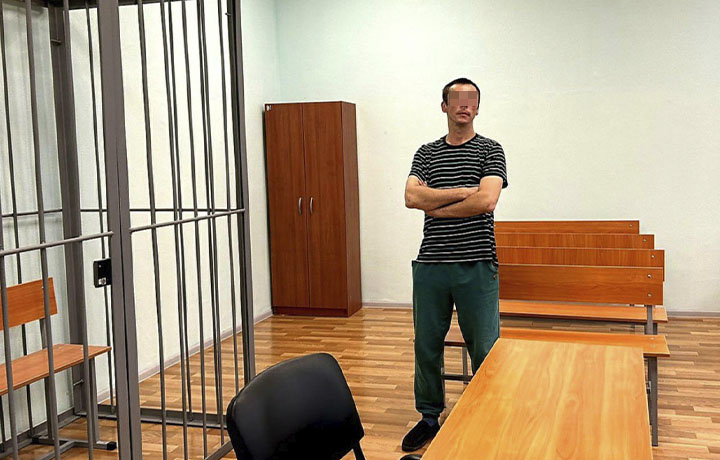 Жителя Кимовска отправили в колонию за кражу ночника из салона сотовой связи