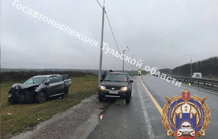 Женщина и ребенок пострадали в аварии на трассе М-4 «Дон» в Тульской области