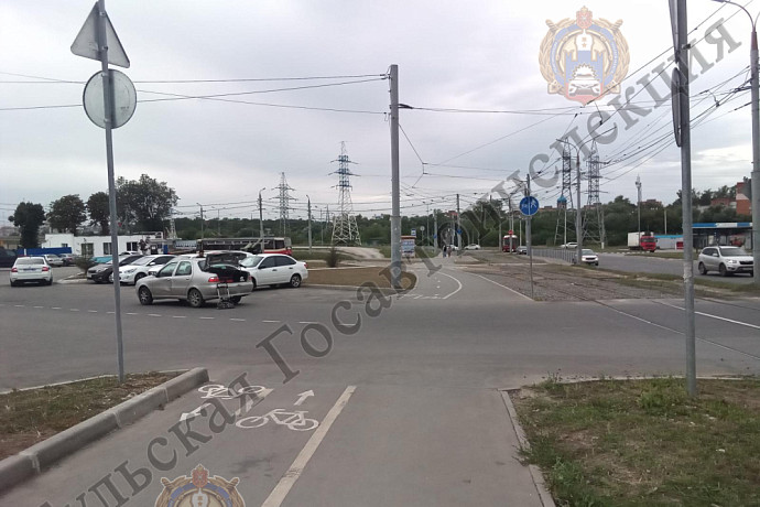 За сутки водители авто сбили в Туле двух детей на самокатах