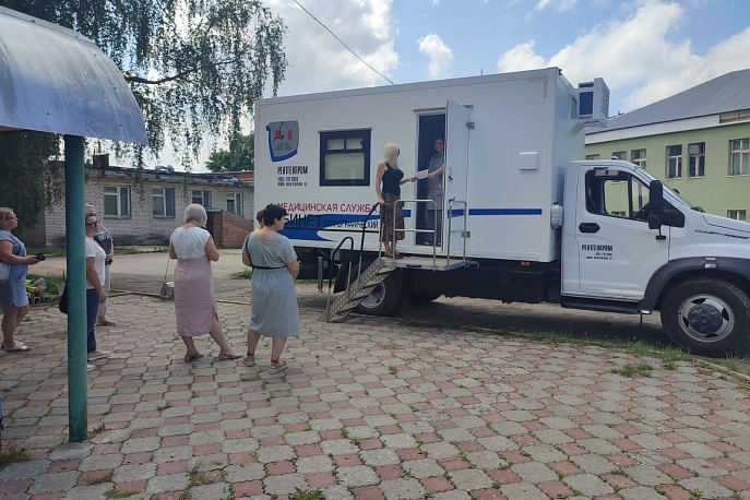 Более 2,5 тысяч алексинцев осмотрели врачи мобильных бригад