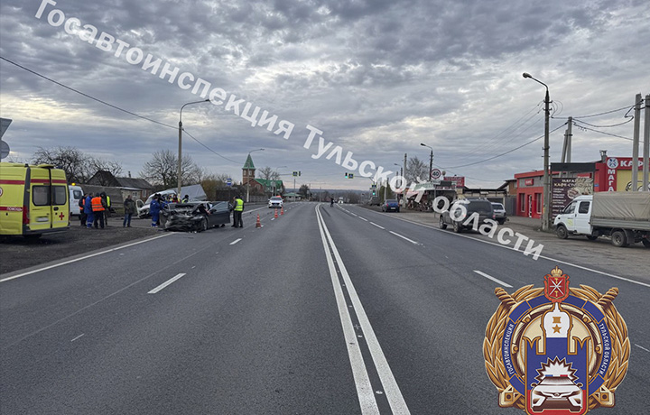 Пять человек пострадали в ДТП на трассе М-2 «Крым» в Тульской области