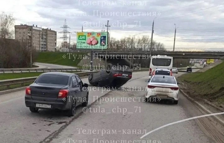 Водитель иномарки пострадал в ДТП на улице Рязанской в Туле