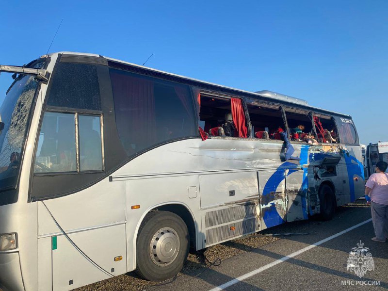 Сотрудники МЧС России спасли трех пассажиров рейсового автобуса Тула-Анапа
