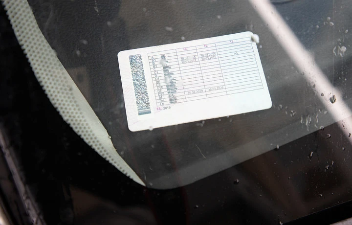 В Туле сотрудницу ГИБДД осудили на незаконную выдачу водительских удостоверений