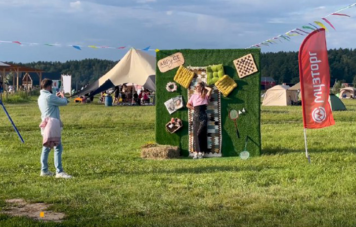 Более двух тысяч гостей посетили гастропикник «Август» в Тульской области