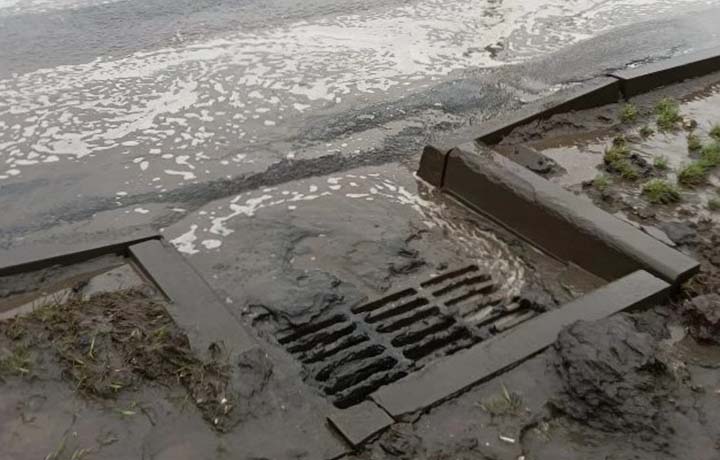 Коммунальные службы устраняют локальные подтопления в Туле