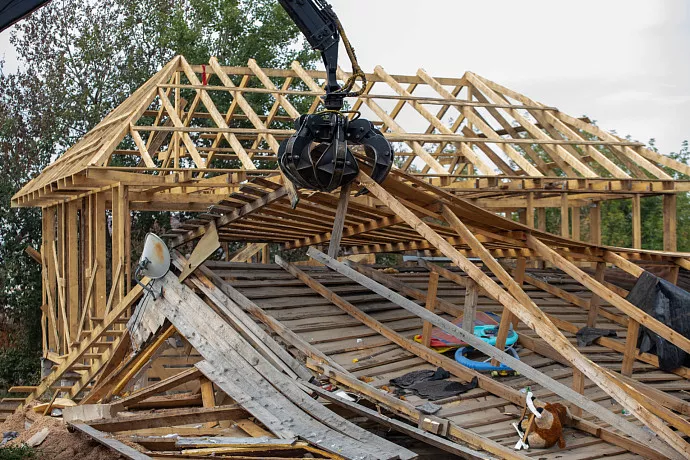 Ветхие сараи снесли на улице Ряжская в Заречье