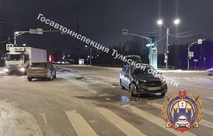 ДТП с участием Volkswagen Tiguan и Lada Granta произошло в Щекинском районе