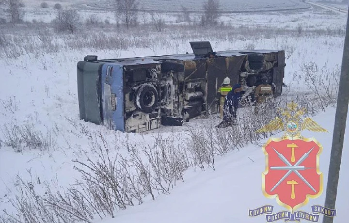 Четверо пассажиров автобуса находятся в больницах после ДТП в Богородицком районе