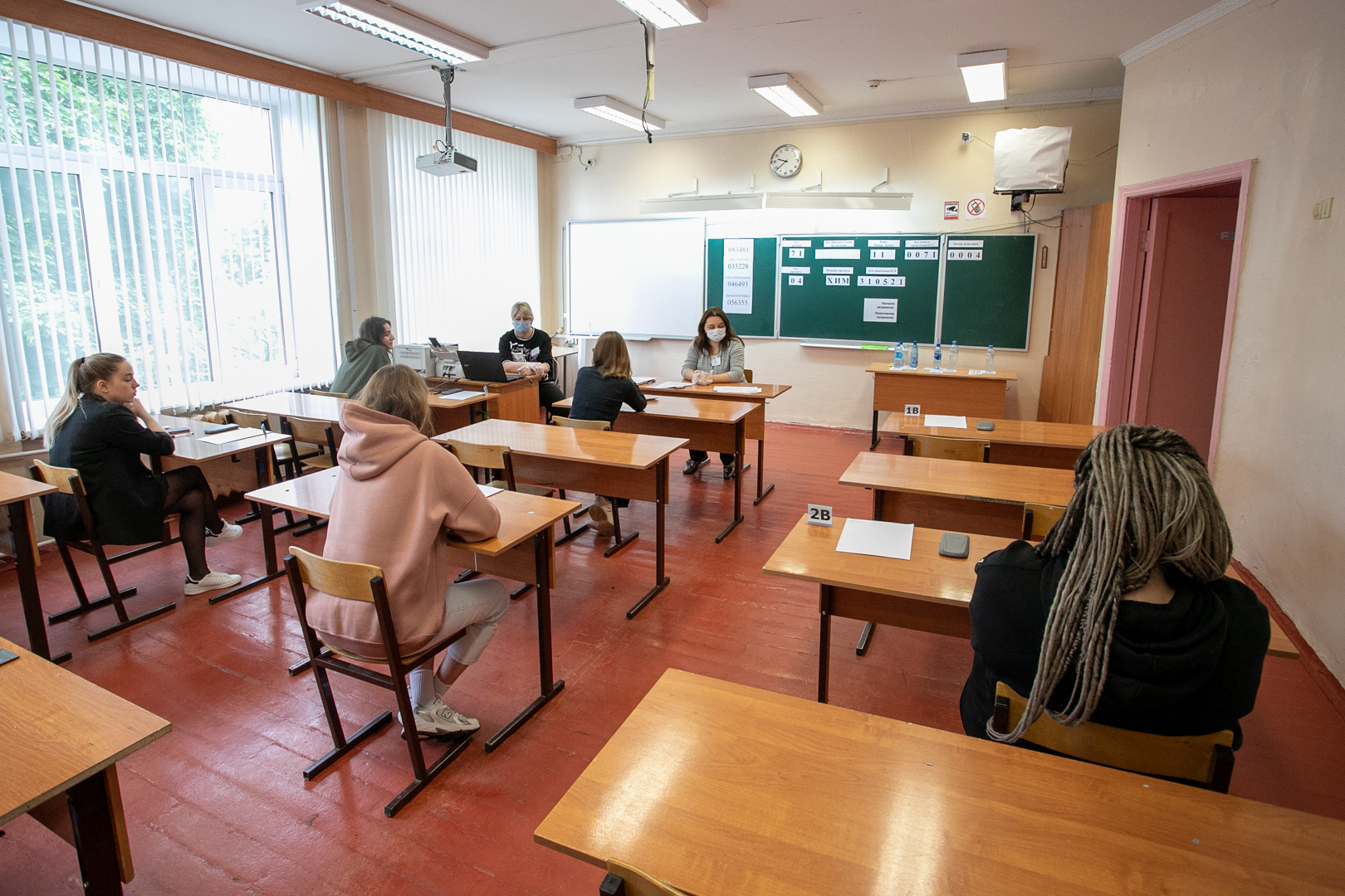 В Тульской области средняя зарплата учителей составила 40,1 тысяч рублей