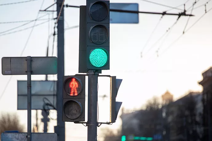7 февраля на пересечении улиц Хворостухина и Бондаренко в Туле отключат светофор