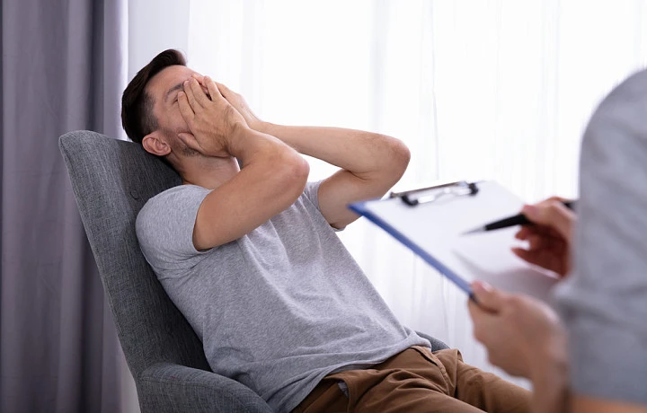 Для туляков некоторых профессий станет доступен внеплановый прием у психиатра