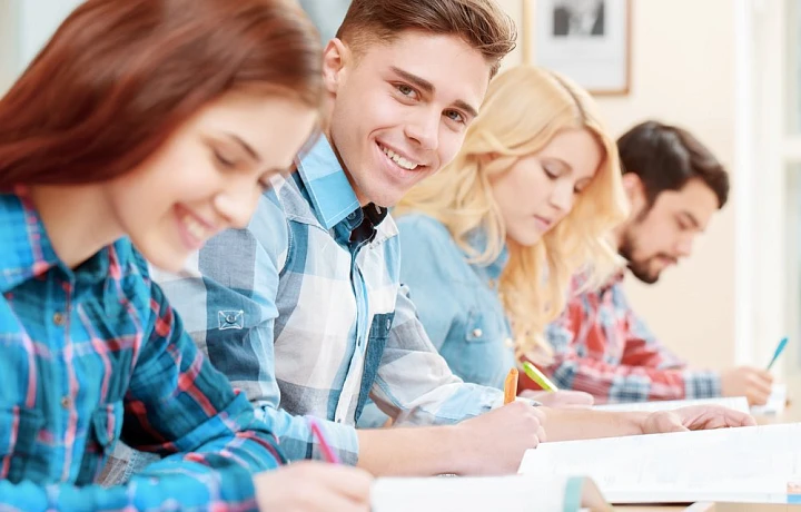 Большинство туляков не считают молодежью людей от 30 до 35 лет