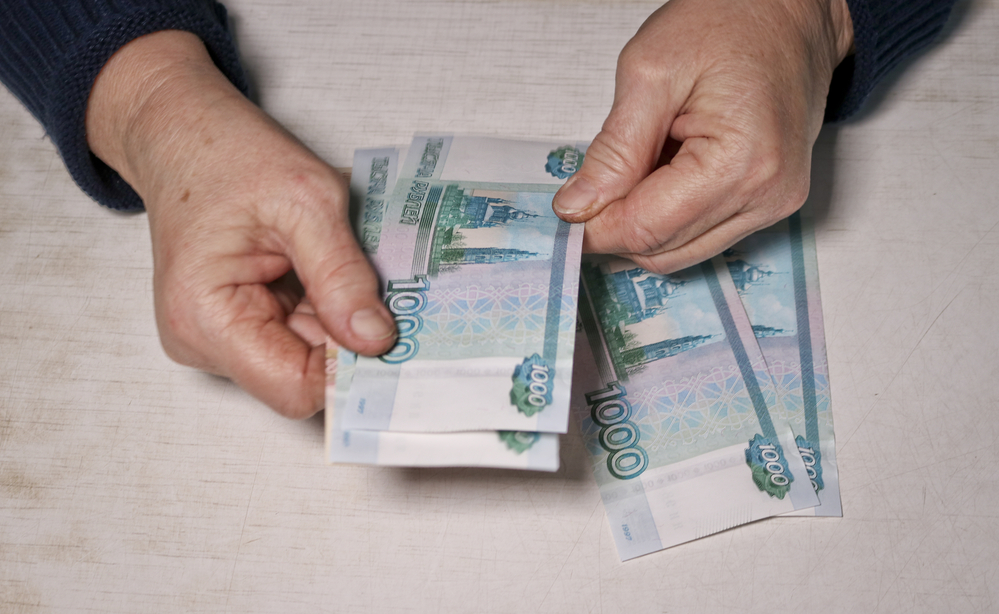 В сентябре в России поменяются правила оплаты сверхурочной работы