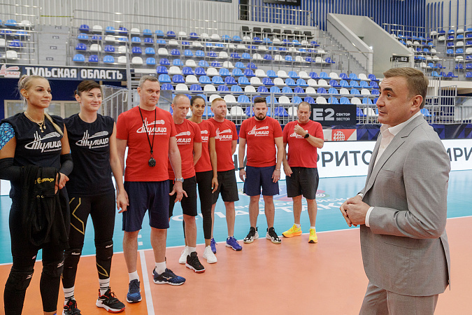 Губернатор Тульской области пожелал волейболисткам «Тулицы» удачи в новом сезоне
