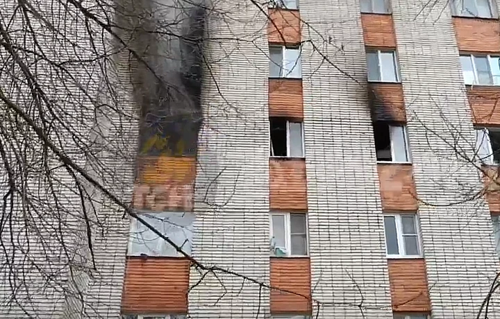 Из пожара в многоэтажке в тульском Мясново спасли 15 человек