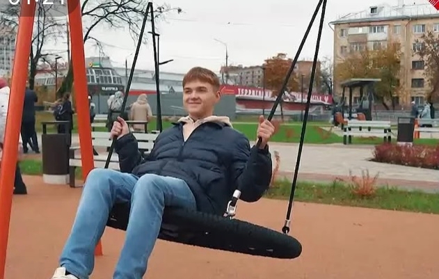 В Туле после благоустройства открылся сквер «Встреча»