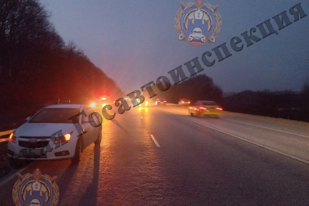 Две иномарки устроили ДТП на трассе М-2 &quot;Крым&quot; в Щекинском районе