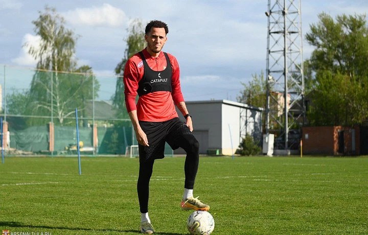 Полузащитник тульского «Арсенала» Эдарлин Рейес вызван в сборную Доминиканской Республики