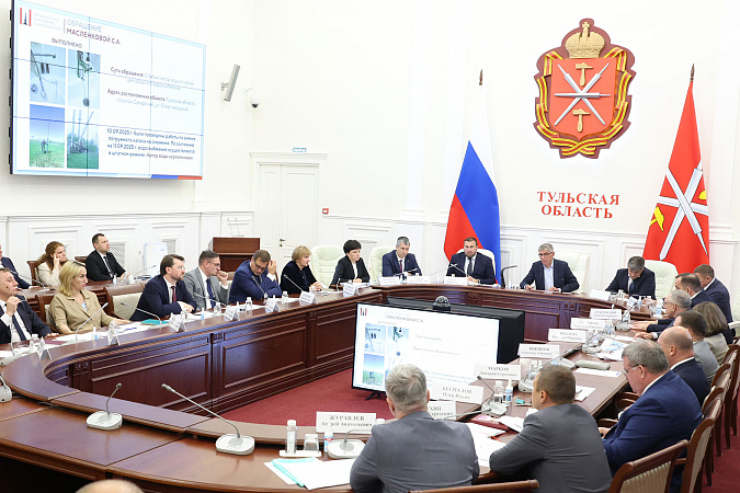 Губернатор Миляев рассмотрел обращения туляков 15 сентября