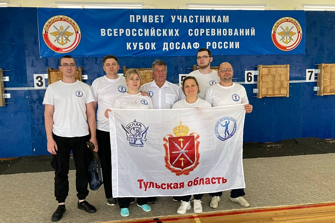 Тулячка завоевала «серебро» на Всероссийских соревнованиях по спортивному метанию ножа