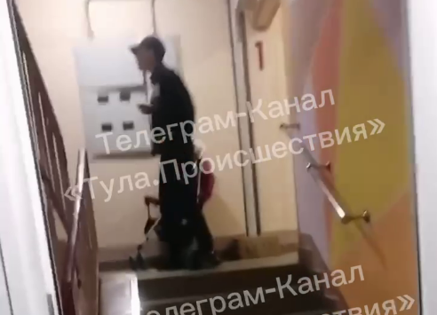 Пьяный 17-летний туляк ранил ножом сверстника и хотел убить мать