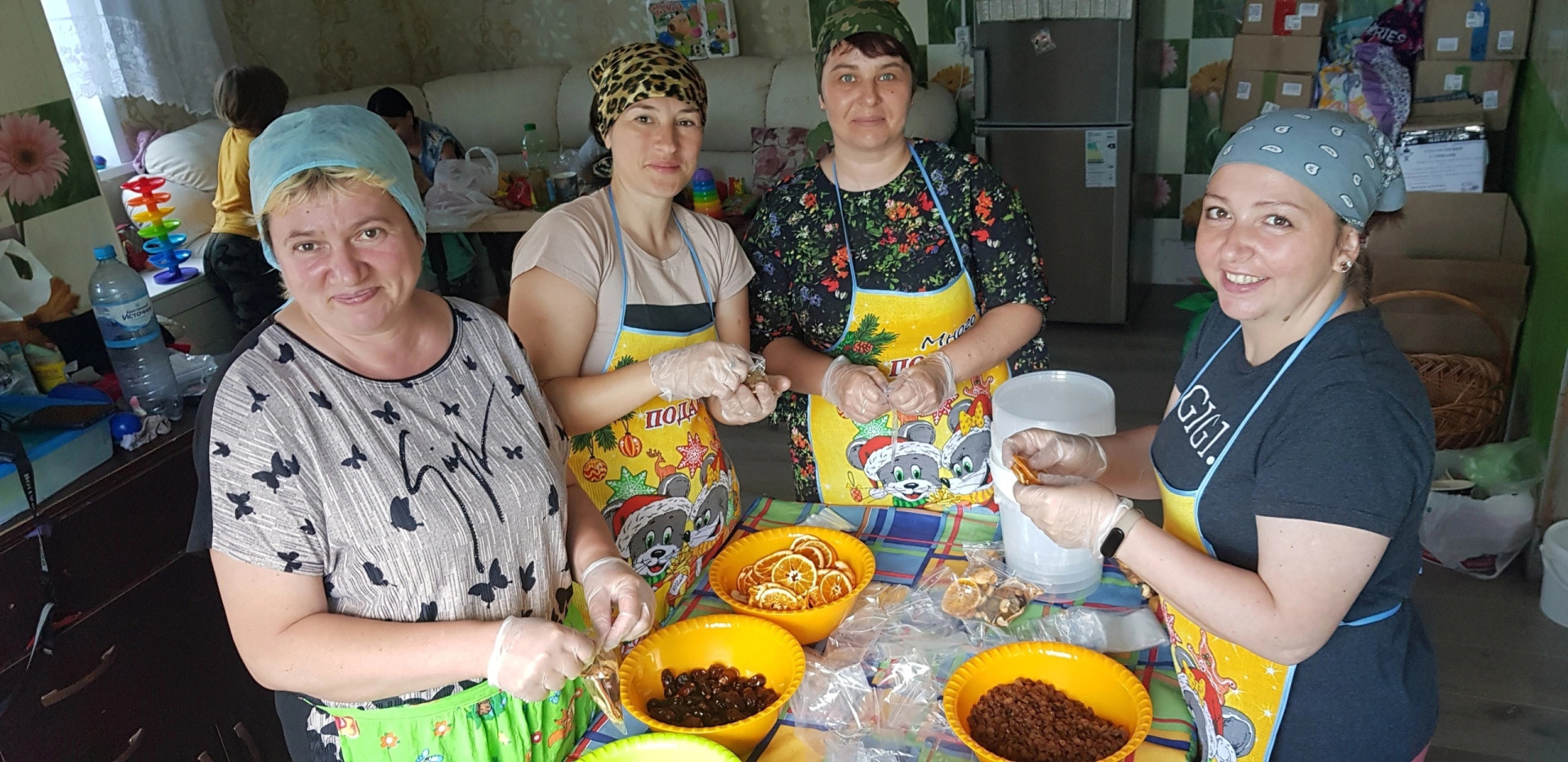 Жительницы Тульской области наладили производство супов для военных в зоне СВО