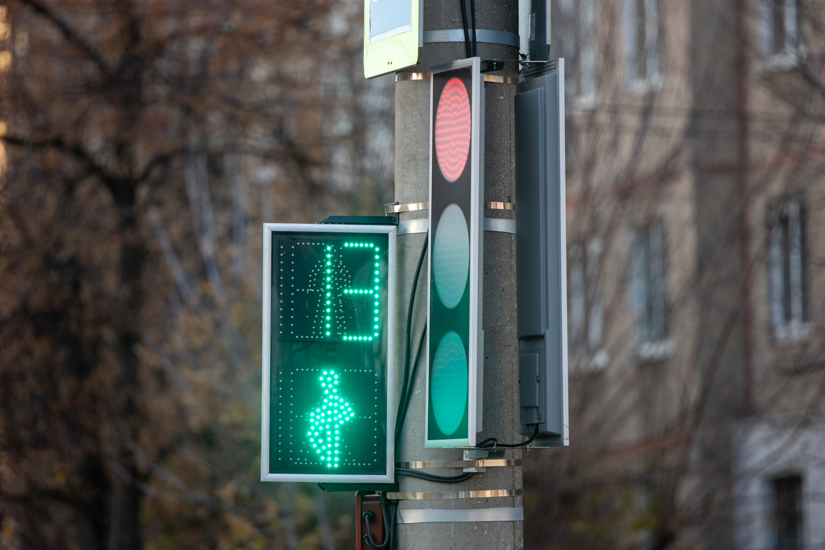 На пешеходном переходе через улицу Коминтерна в Туле установят новый светофор